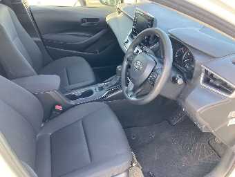 TOYOTA COROLLA TOURING 2020 Image 5