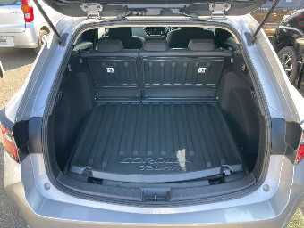 TOYOTA COROLLA TOURING 2020 Image 8