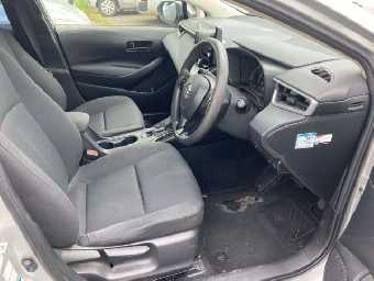 TOYOTA COROLLA TOURING 2020 Image 5