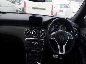 MERCEDES BENZ A CLASS 2013 Image 6