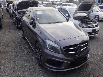 MERCEDES BENZ A CLASS 2013 Image 2