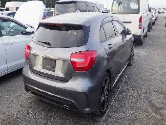 MERCEDES BENZ A CLASS 2013 Image 4