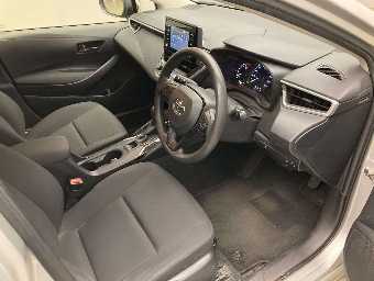 TOYOTA COROLLA TOURING 2020 Image 5