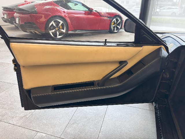 FERRARI TESTAROSSA 1991 Image 30