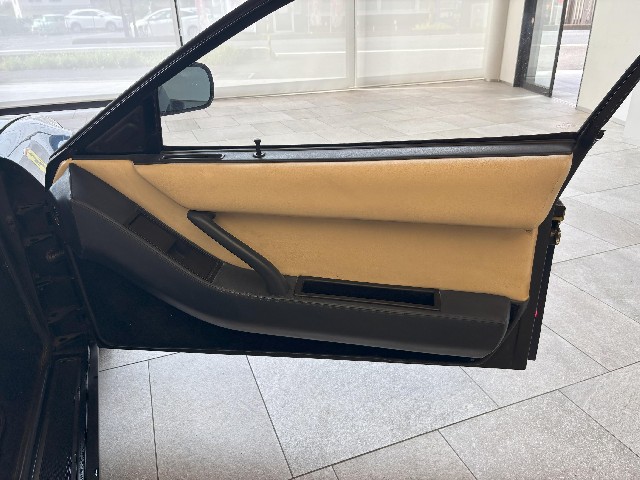 FERRARI TESTAROSSA 1991 Image 34