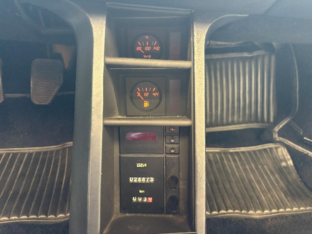 FERRARI TESTAROSSA 1991 Image 37