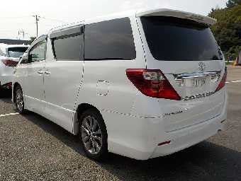 TOYOTA ALPHARD 2010 Image 3