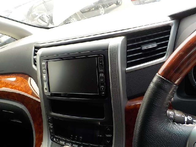 TOYOTA ALPHARD 2010 Image 25