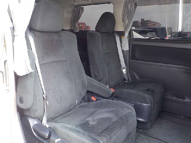 TOYOTA ALPHARD 2010 Image 28
