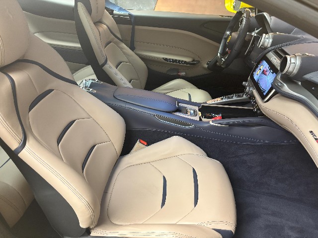 FERRARI GTC4 LUSSO 2020 Image 28