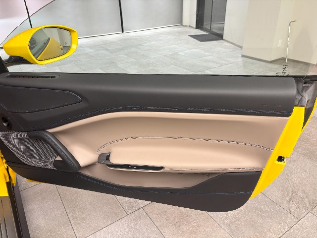 FERRARI GTC4 LUSSO 2020 Image 30