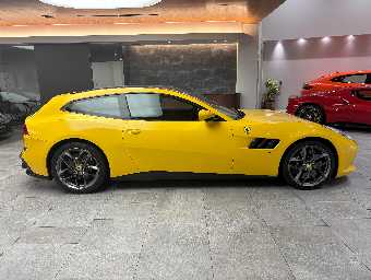FERRARI GTC4 LUSSO 2020 Image 4