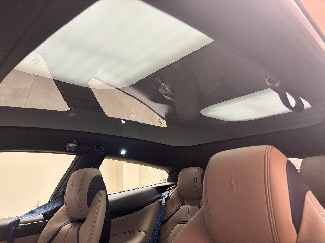 FERRARI GTC4 LUSSO 2020 Image 33