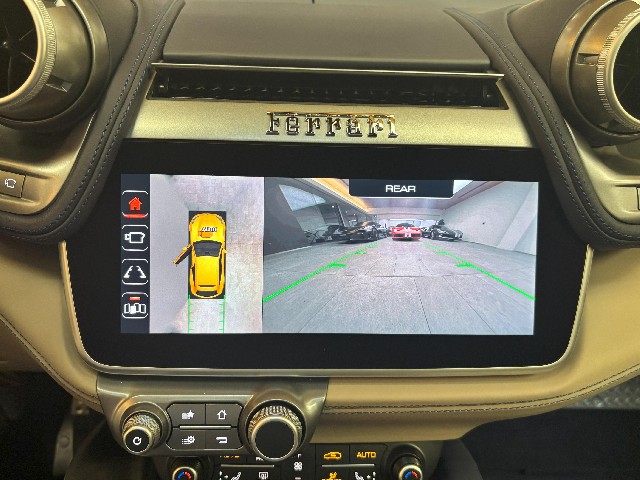 FERRARI GTC4 LUSSO 2020 Image 42