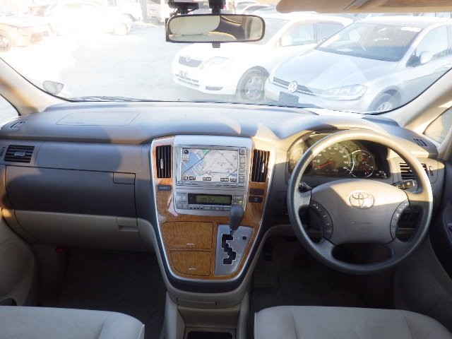 TOYOTA ALPHARD 2006 Image 33