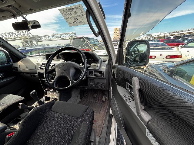 MITSUBISHI PAJERO 1998 Image 19