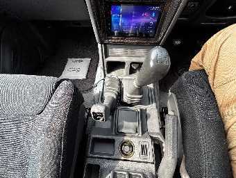 MITSUBISHI PAJERO 1998 Image 20