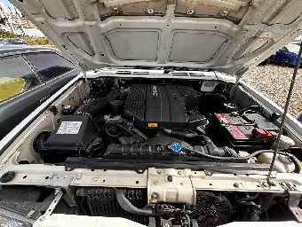 MITSUBISHI PAJERO 1998 Image 7