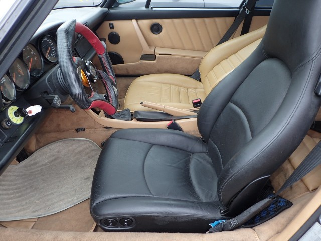 PORSCHE 911 1991 Image 24