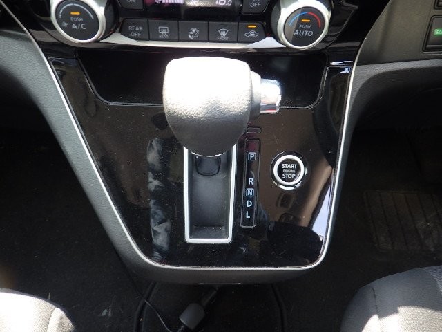 NISSAN SERENA 2020 Image 24