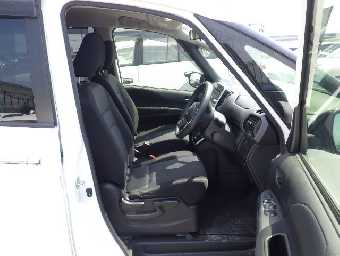 NISSAN SERENA 2020 Image 6