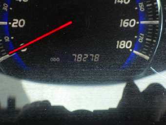 TOYOTA ALPHARD 2005 Image 9