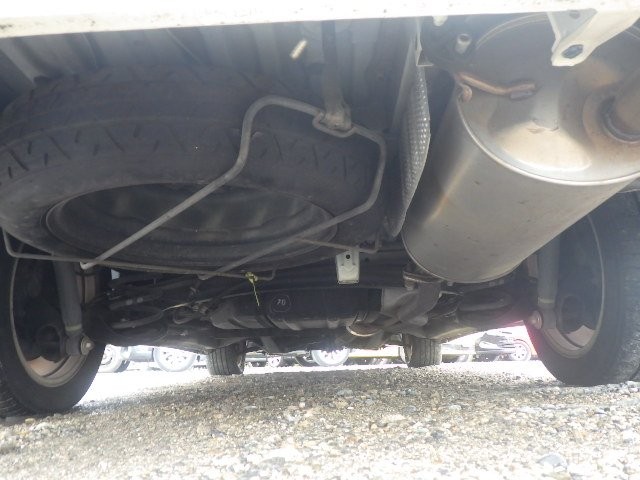 TOYOTA ALPHARD 2005 Image 27