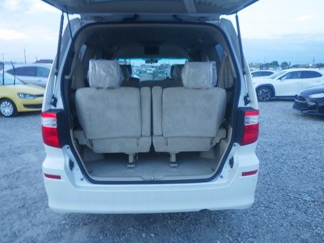 TOYOTA ALPHARD 2004 Image 24