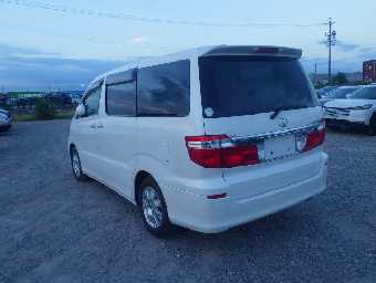 TOYOTA ALPHARD 2004 Image 3