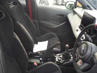 TOYOTA GR COROLLA 2025 Image 5