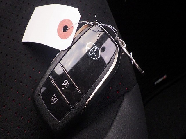 TOYOTA GR COROLLA 2025 Image 22