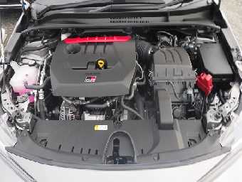 TOYOTA GR COROLLA 2025 Image 16