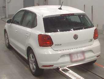 VOLKSWAGEN POLO 2014 Image 6
