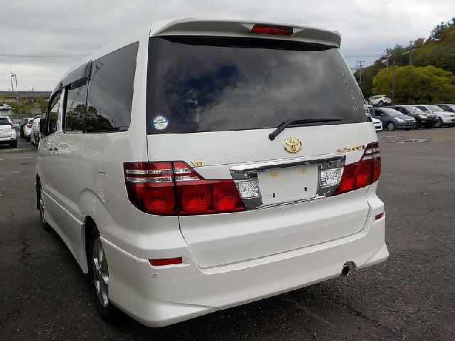TOYOTA ALPHARD 2006 Image 37