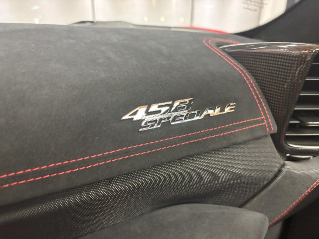 FERRARI 458 SPECIALE 2014 Image 36