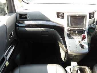 TOYOTA ALPHARD 2008 Image 10