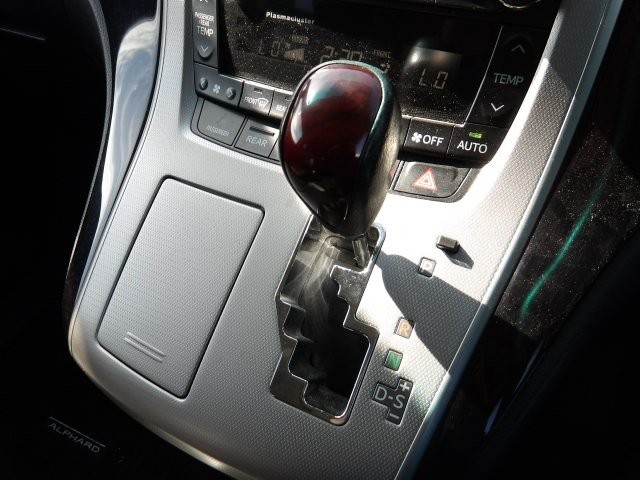 TOYOTA ALPHARD 2008 Image 24