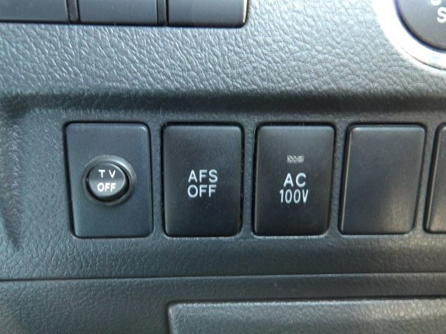 TOYOTA ALPHARD 2008 Image 28