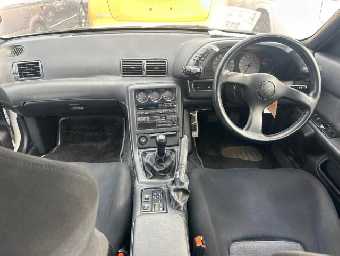 NISSAN SKYLINE 1993 Image 8