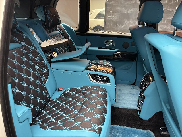 ROLLS ROYCE CULLINAN 2026 Image 40