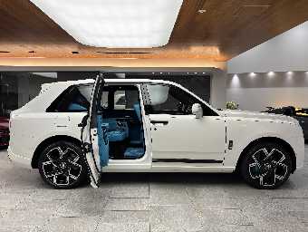 ROLLS ROYCE CULLINAN 2026 Image 9