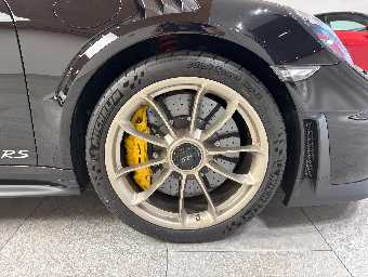 PORSCHE 911 2019 Image 12