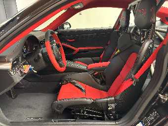 PORSCHE 911 2019 Image 16