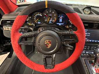 PORSCHE 911 2019 Image 30