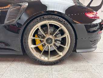 PORSCHE 911 2019 Image 10