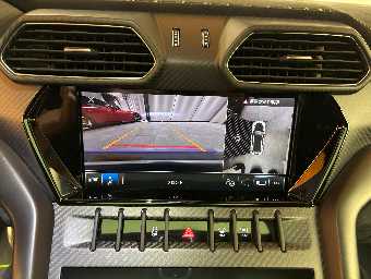 LAMBORGHINI URUS 2024 Image 37