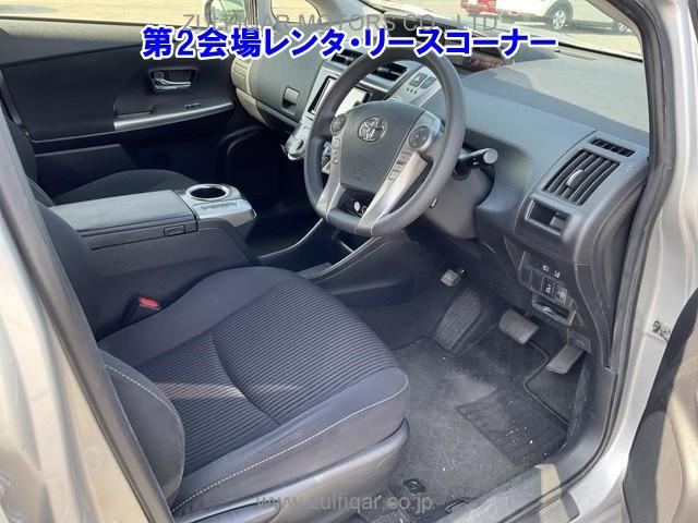 TOYOTA PRIUS ALPHA 2020 Image 5