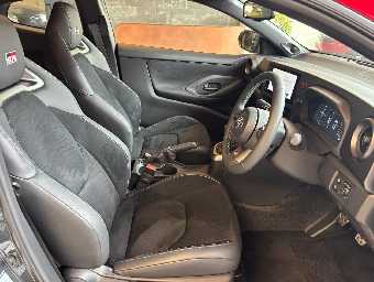TOYOTA GR YARIS 2024 Image 14