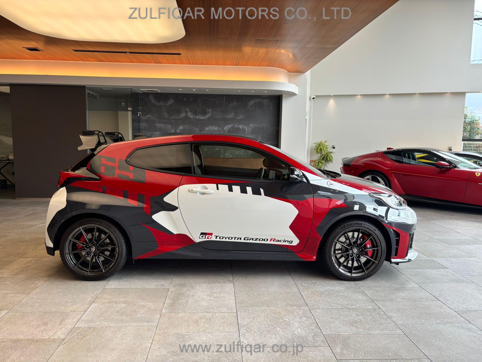 TOYOTA GR YARIS 2024 Image 4