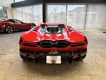 LAMBORGHINI REVUELTO 2025 Image 16